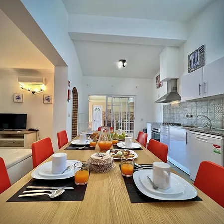 Вилла Summer 2 With Pool By Homing