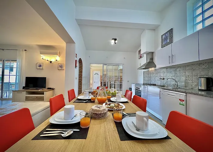 빌라 Summer 2 With Pool By Homing