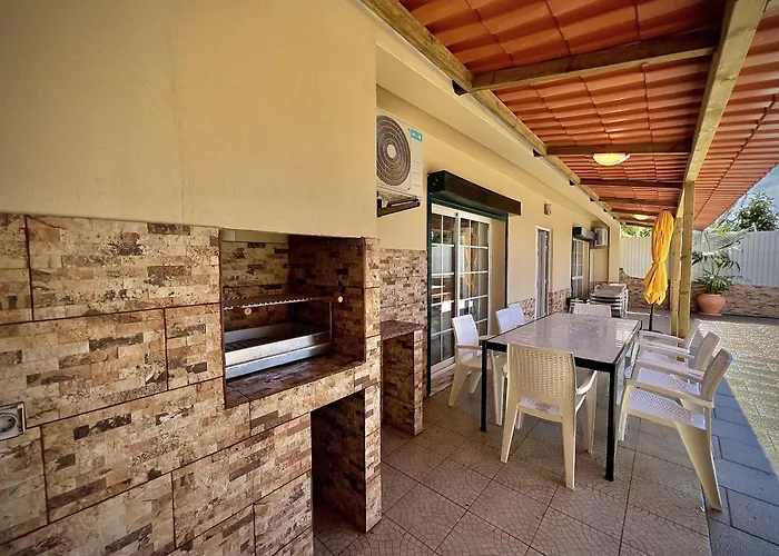 Summer 2 With Pool By Homing 빌라 알부페이라